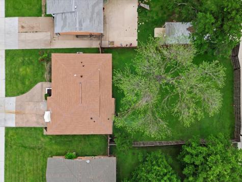 1112 Noble Avenue Carrollton TX 75006
