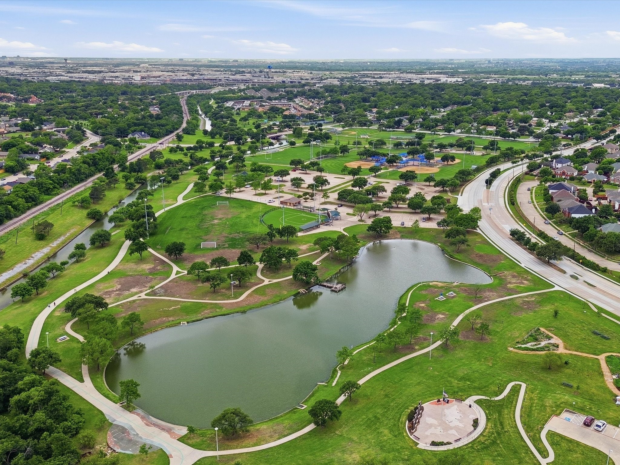 1112 Noble Avenue Carrollton TX 75006