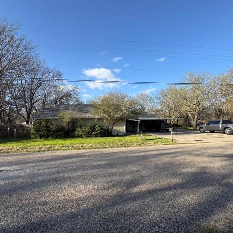 511 Rogers Road Newark TX 76071