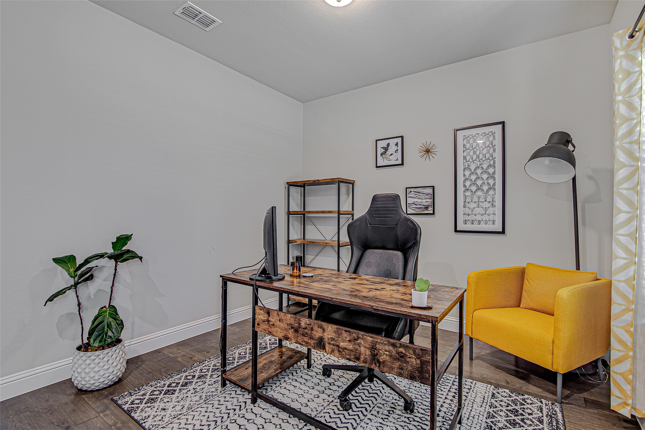9553 Abington Avenue Fort Worth TX 76131