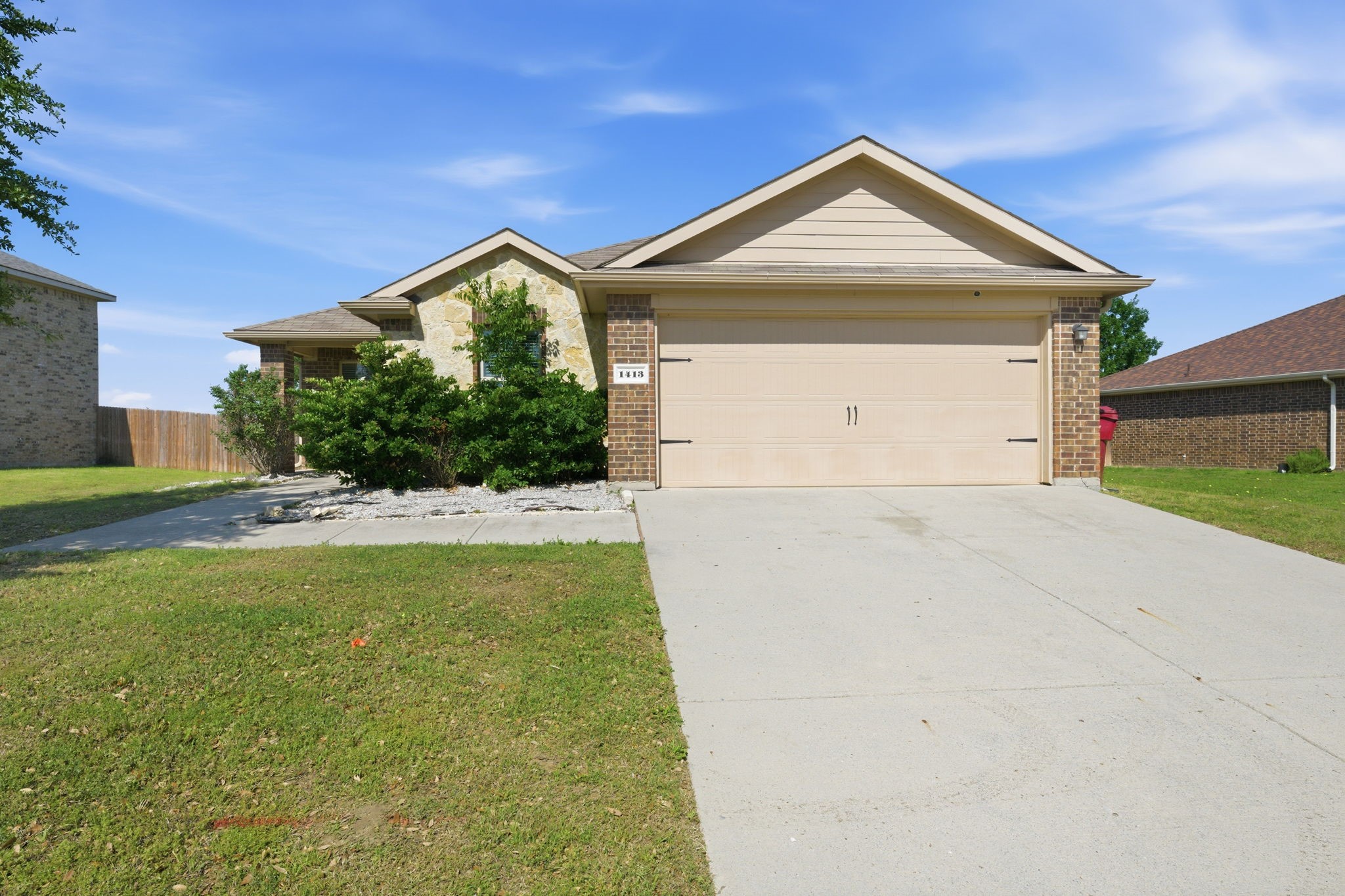 1413 N Houston Street Royse City TX 75189