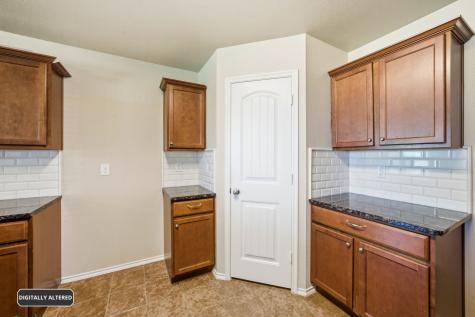 1413 N Houston Street Royse City TX 75189