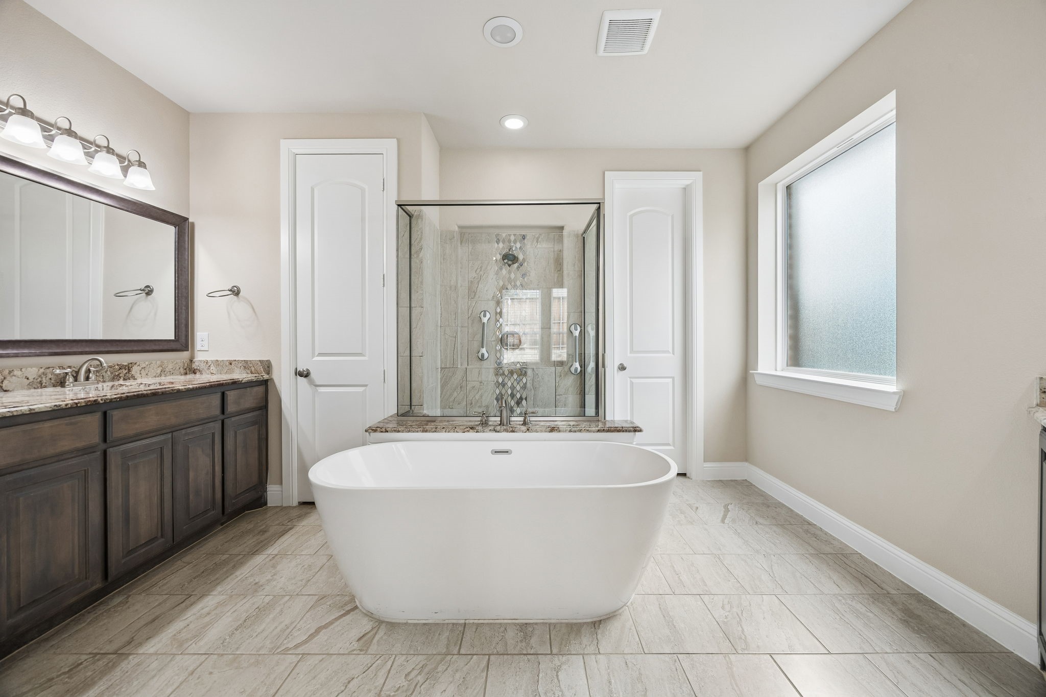 344 Birchwood Way Irving TX 75063