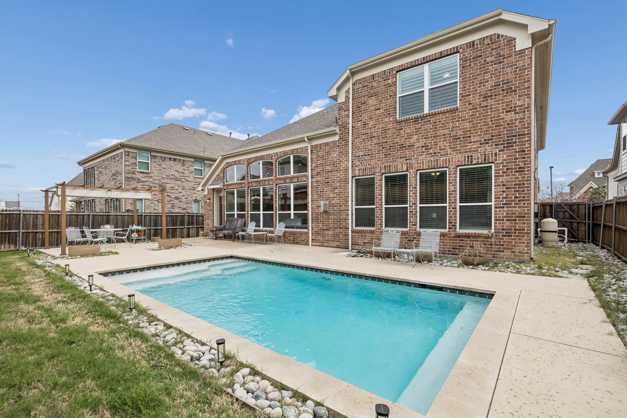 344 Birchwood Way Irving TX 75063