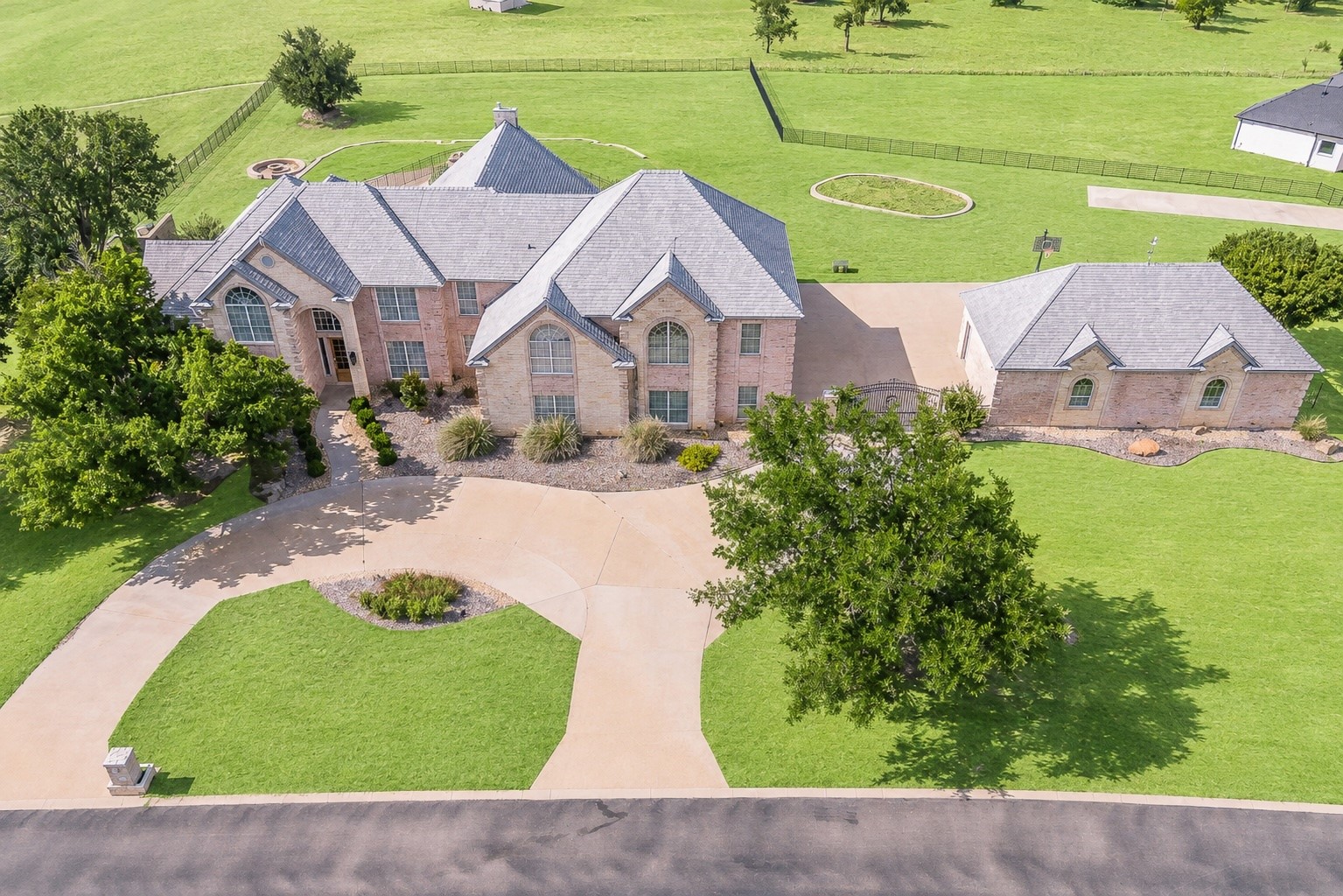 113 Club House Drive Weatherford TX 76087