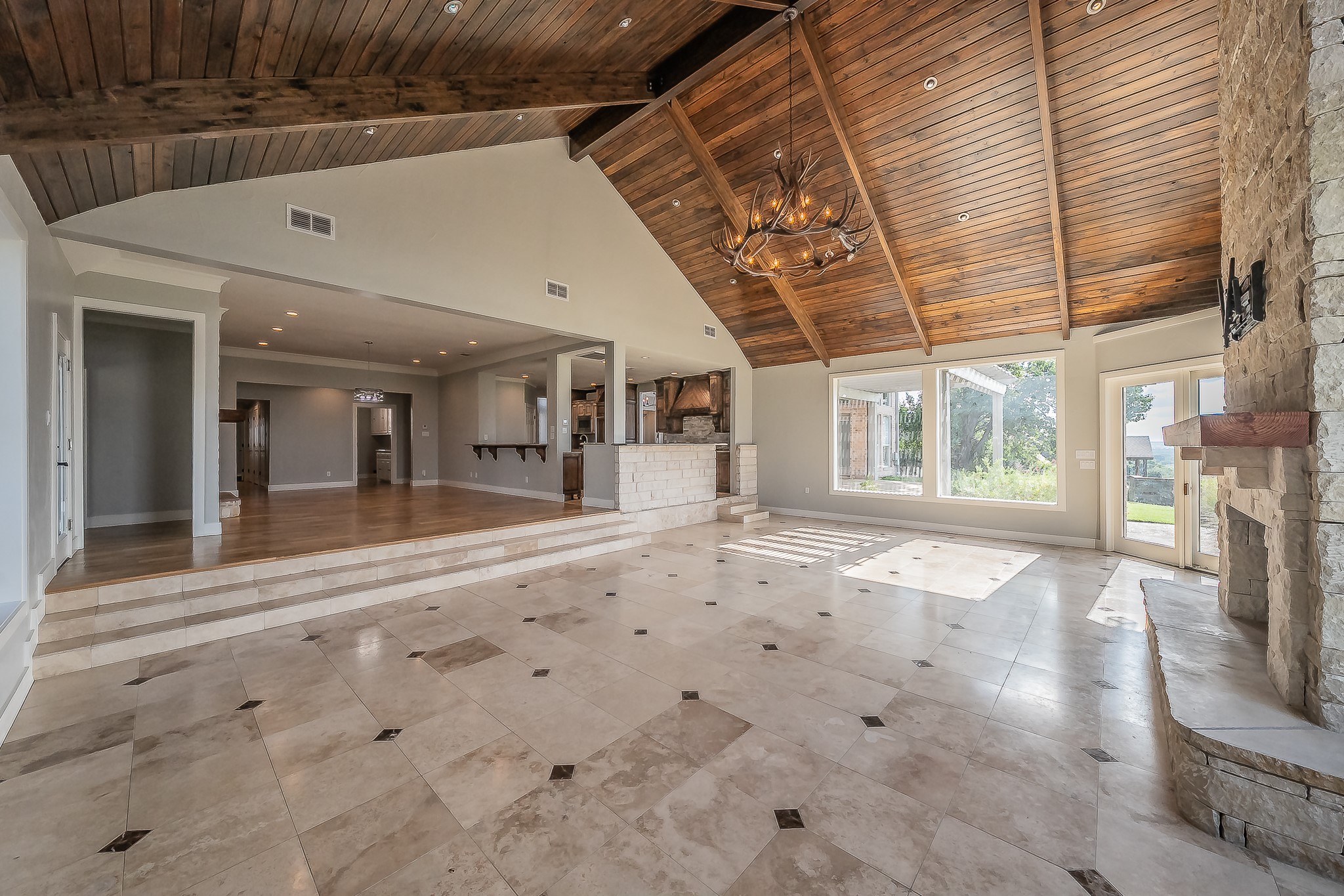 113 Club House Drive Weatherford TX 76087