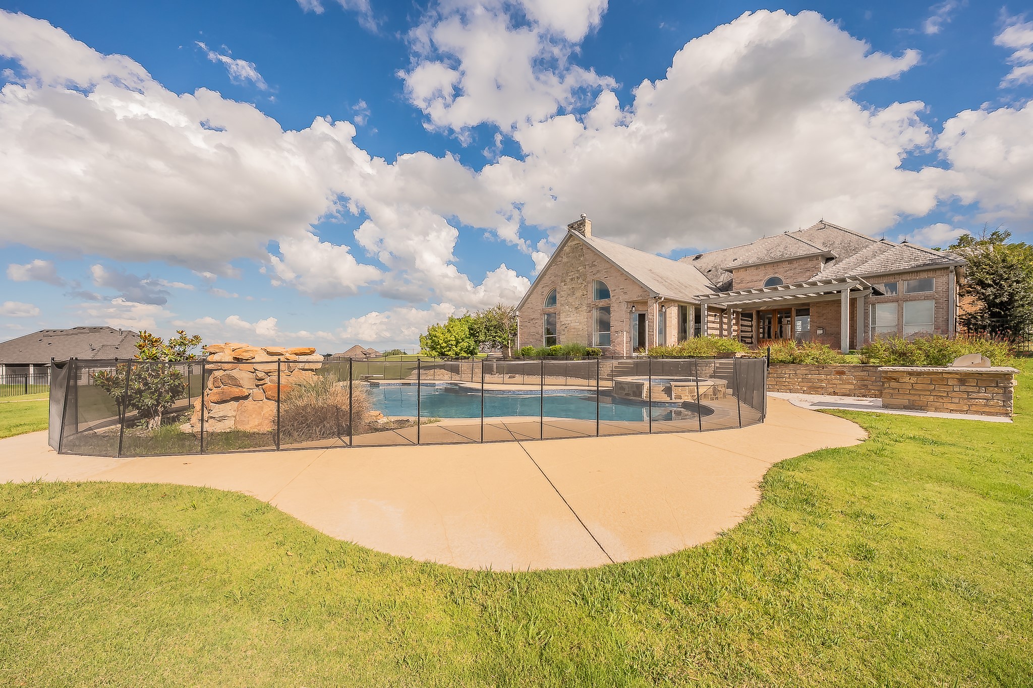 113 Club House Drive Weatherford TX 76087