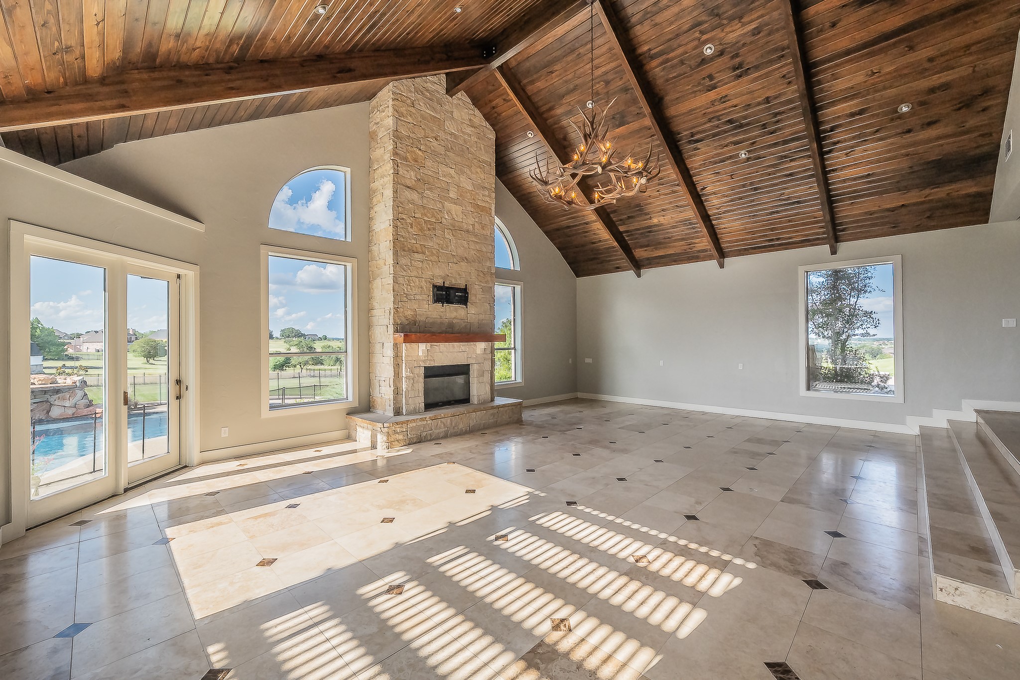 113 Club House Drive Weatherford TX 76087
