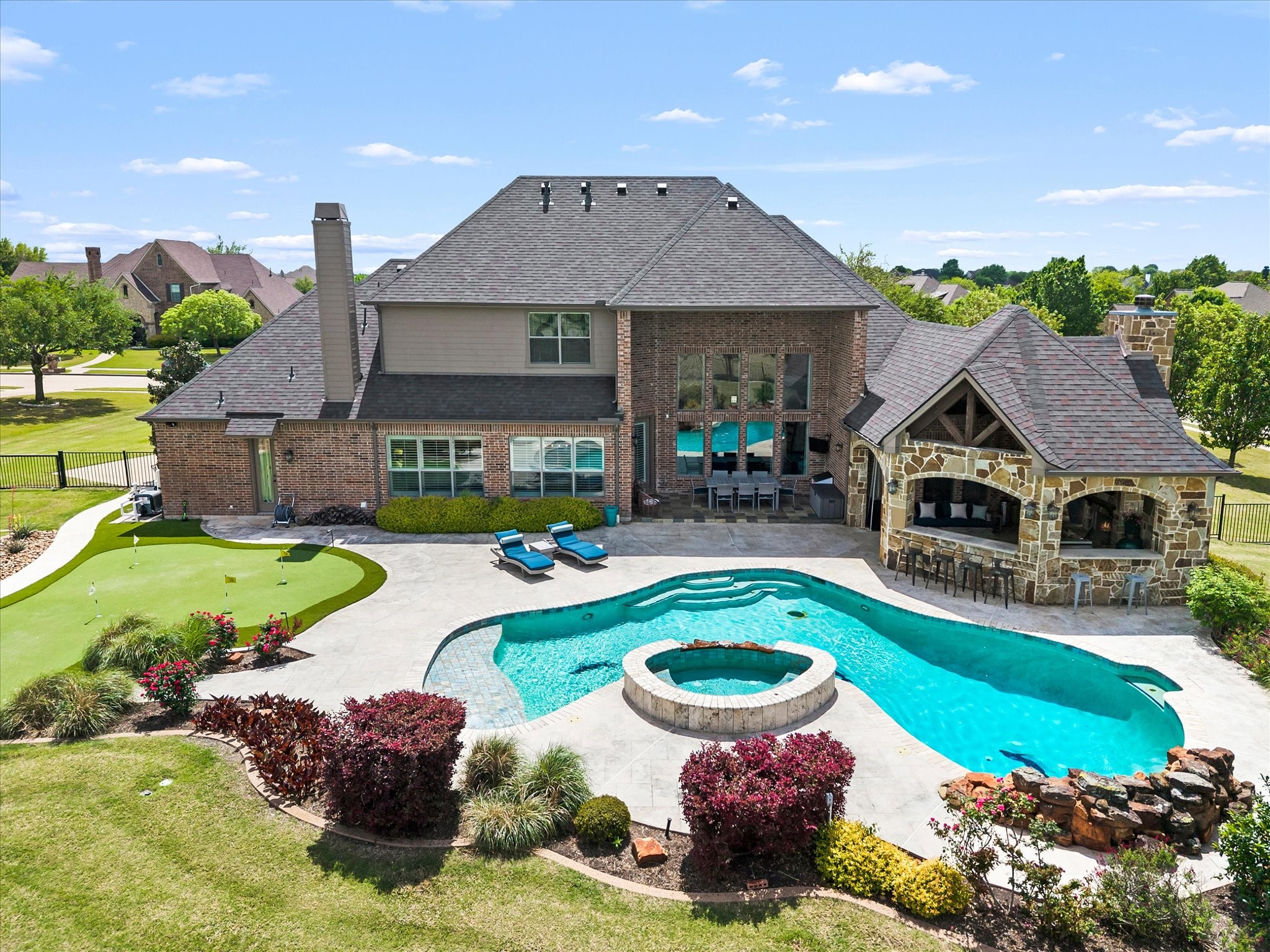 1 Kensington Drive Heath TX 75032