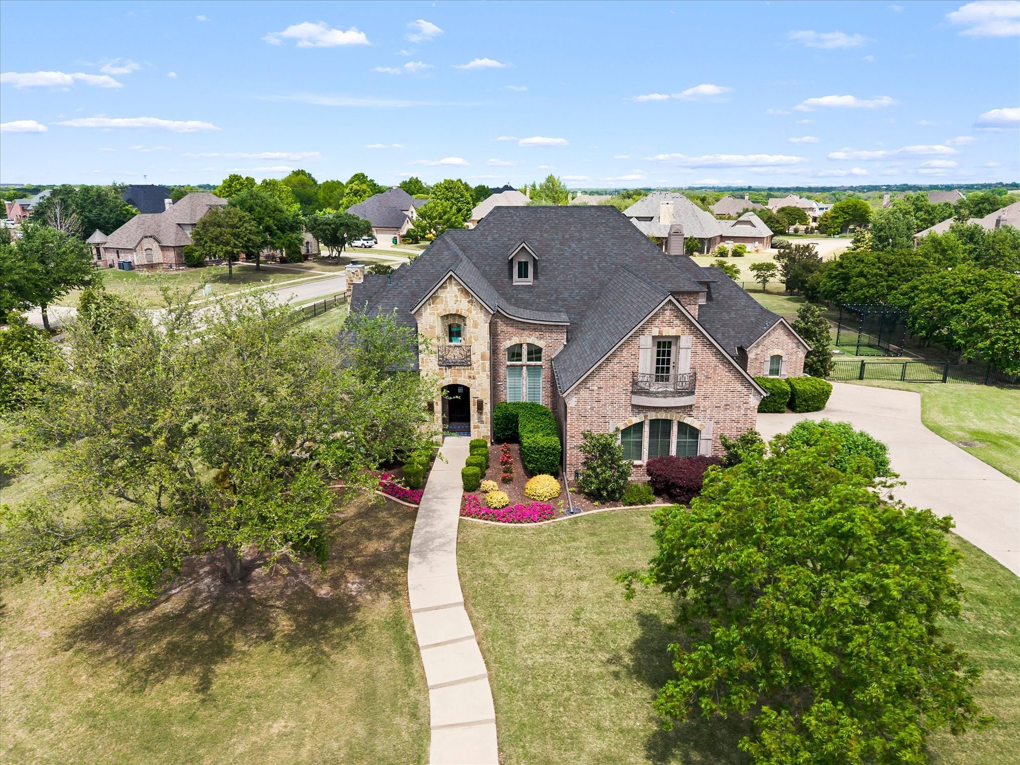 1 Kensington Drive Heath TX 75032