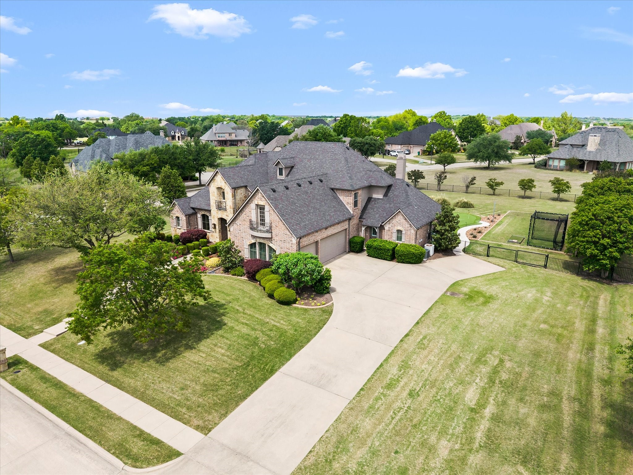 1 Kensington Drive Heath TX 75032
