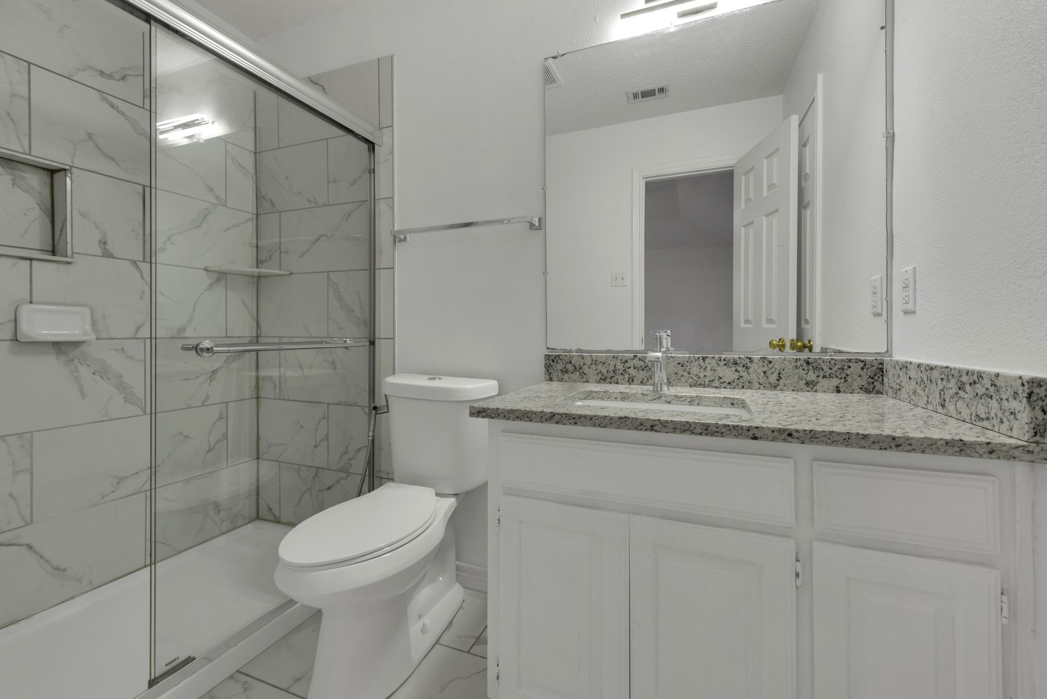 2119 Twin Elms Drive Arlington TX 76012