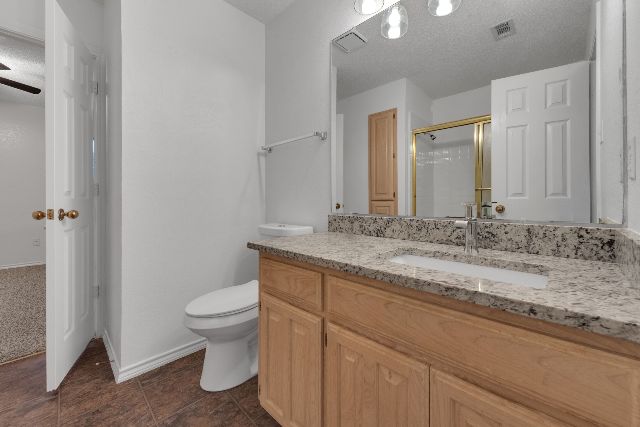 2119 Twin Elms Drive Arlington TX 76012