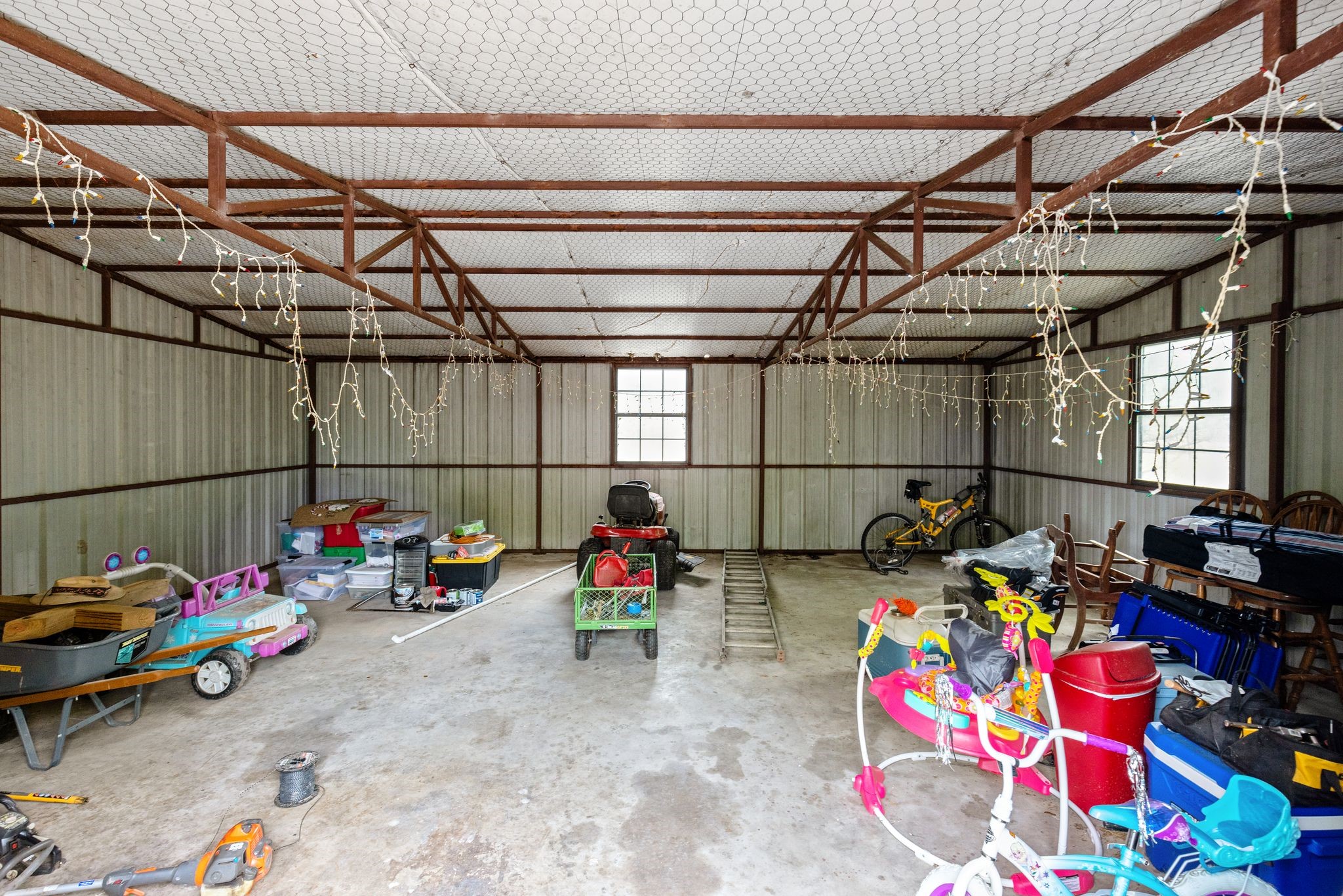 2799 State Highway 276 Emory TX 75440
