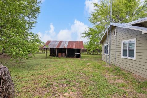 2799 State Highway 276 Emory TX 75440
