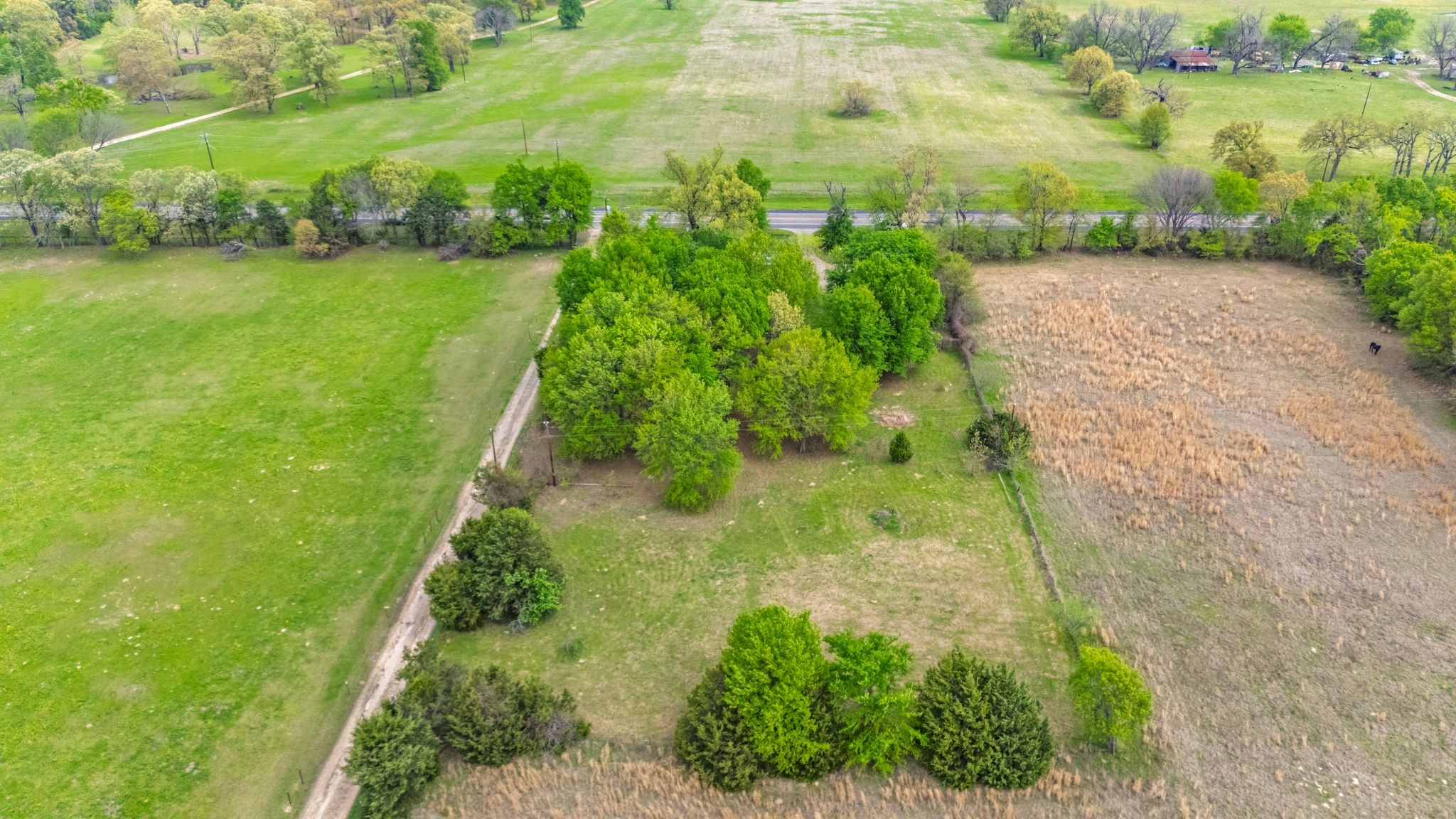 2799 State Highway 276 Emory TX 75440