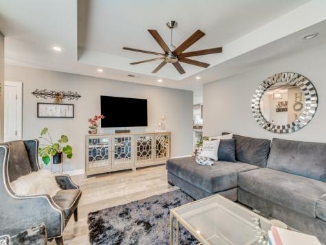 1909 Myrtlewood Drive Dallas TX 75232