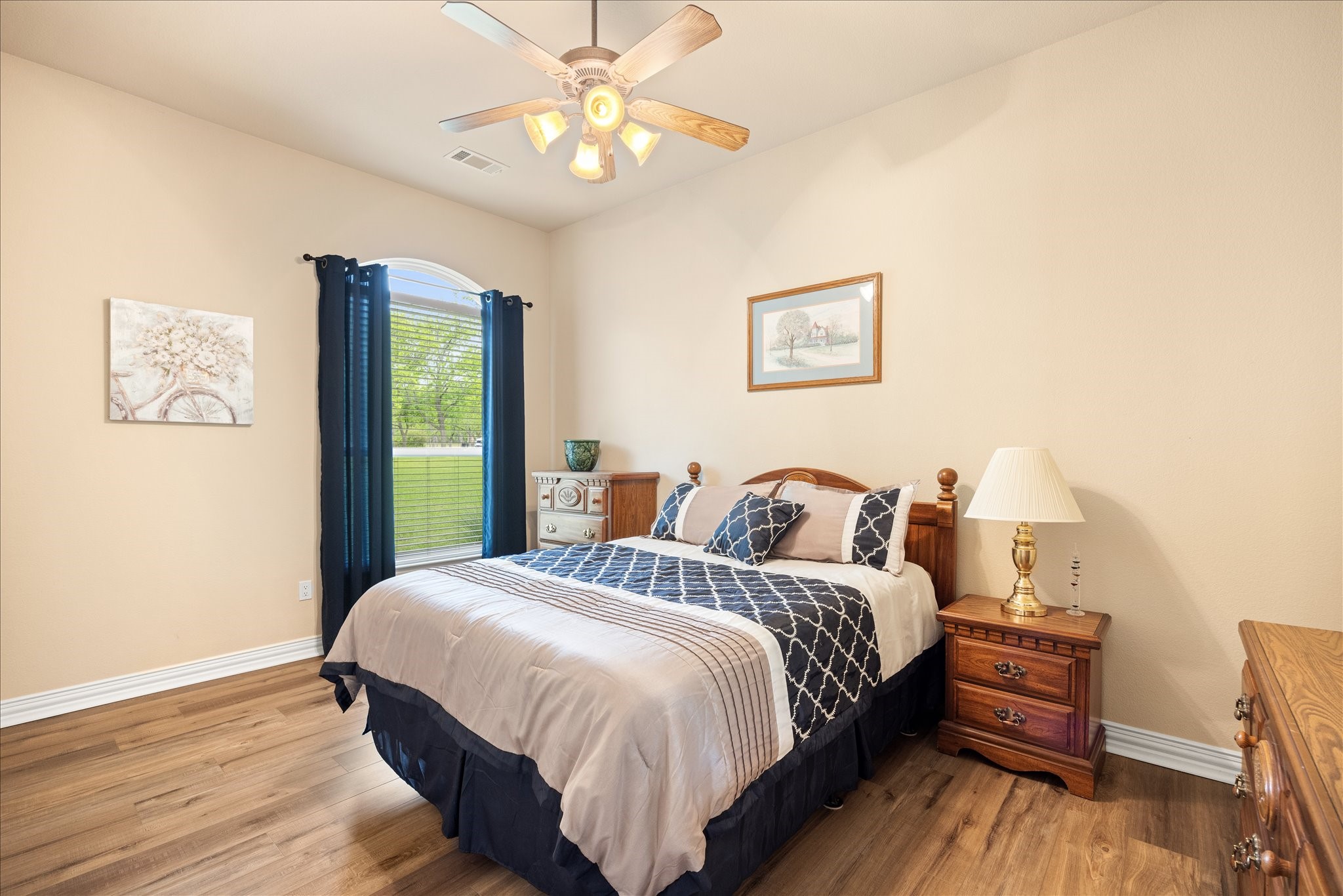 7404 Fox Fire Court Granbury TX 76049