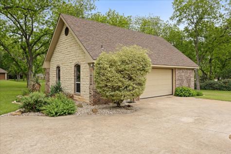 7404 Fox Fire Court Granbury TX 76049