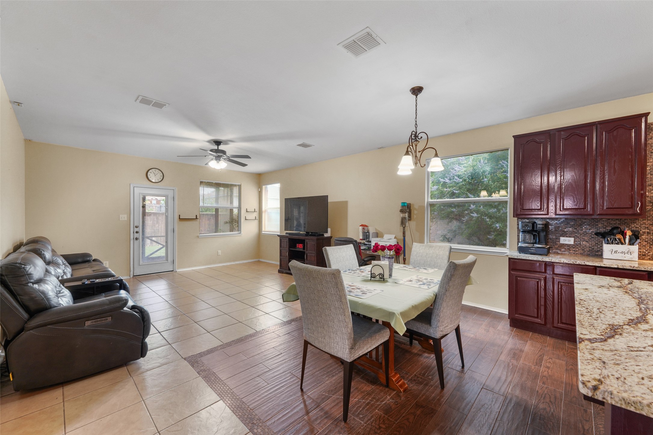 1813 White Dove Lane Denton TX 76210