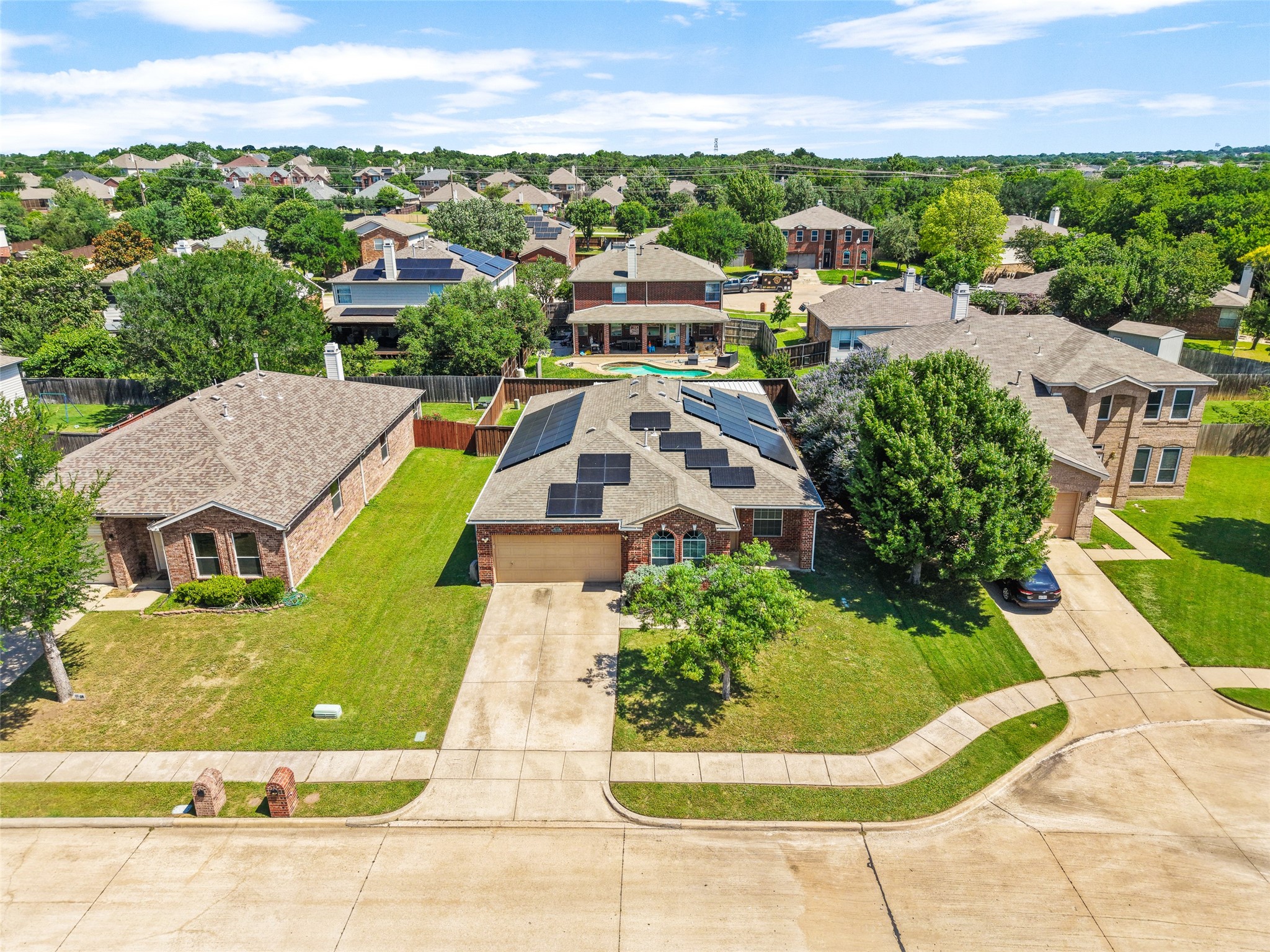 1813 White Dove Lane Denton TX 76210