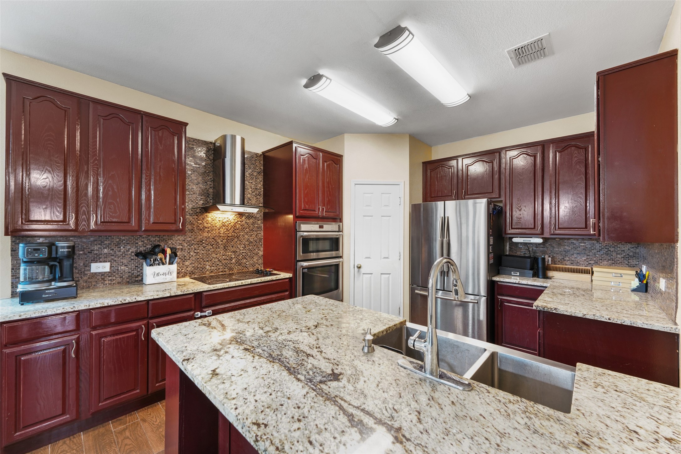 1813 White Dove Lane Denton TX 76210