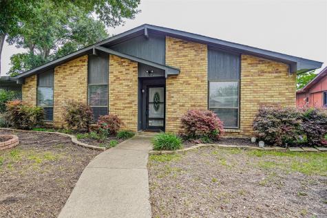 1817 Abilene Court Grand Prairie TX 75052