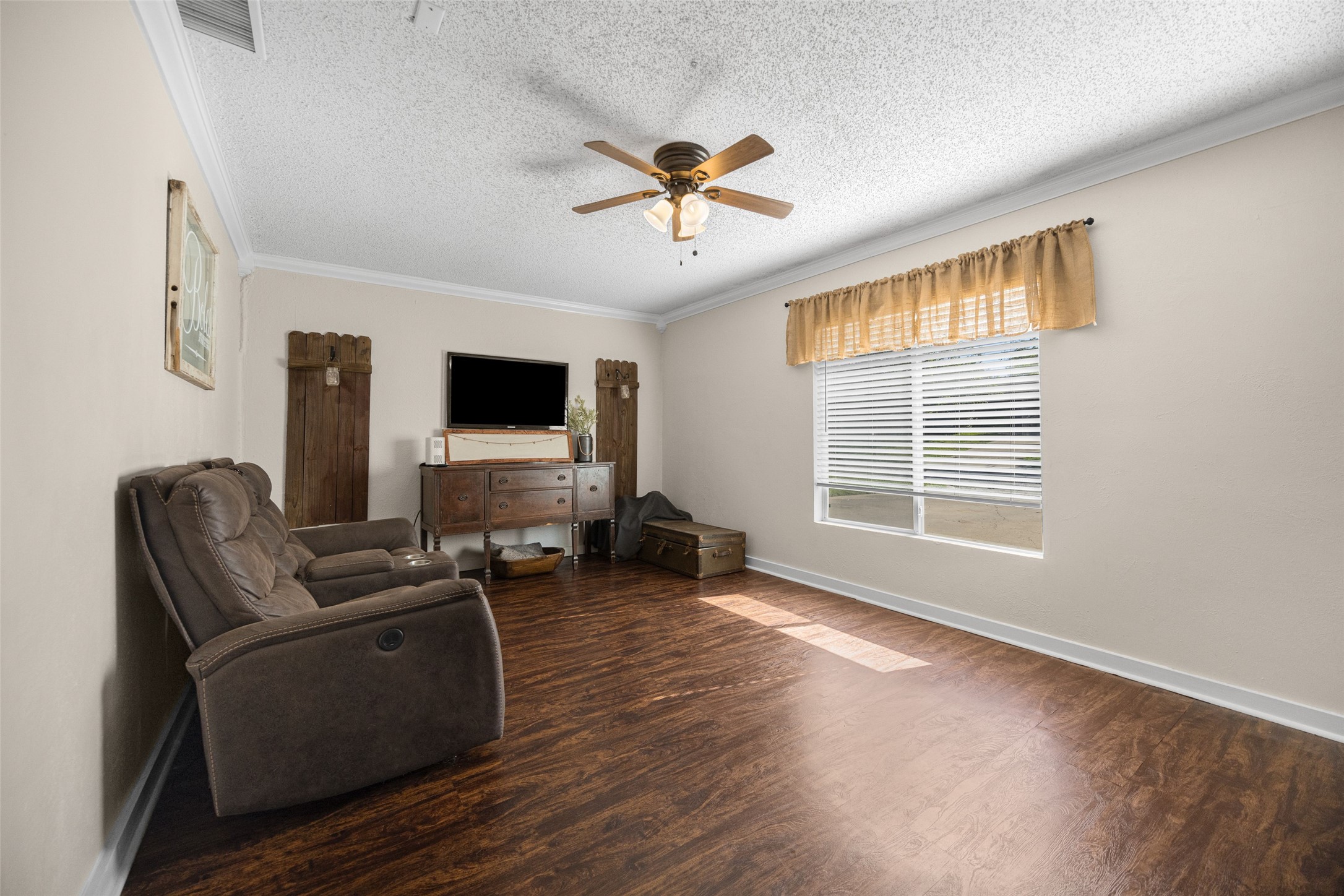 208 Rolling Hills Lane Farmersville TX 75442