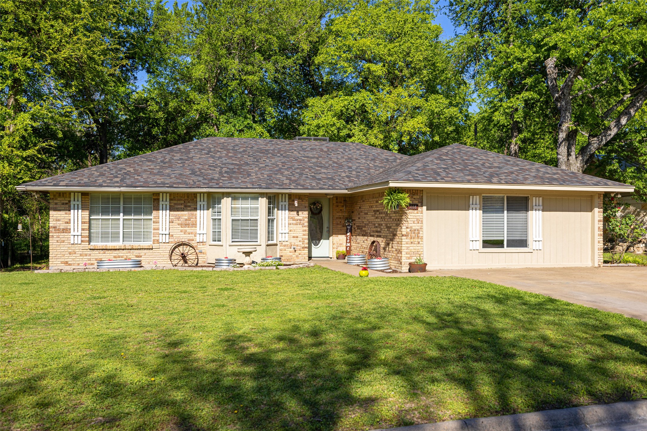 208 Rolling Hills Lane Farmersville TX 75442