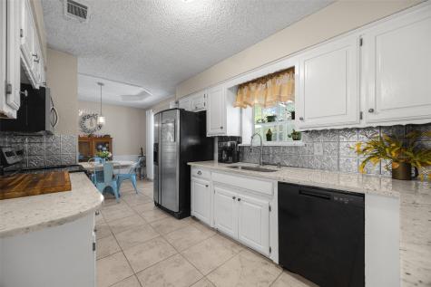 208 Rolling Hills Lane Farmersville TX 75442