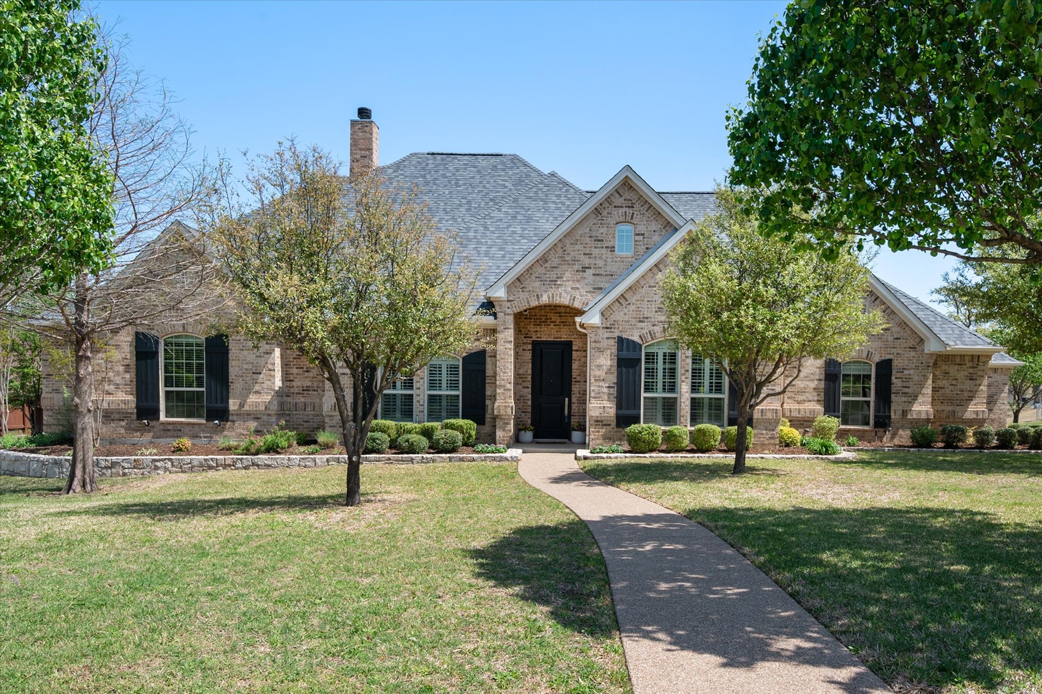 1047 Peregrine Place Kennedale TX 76060