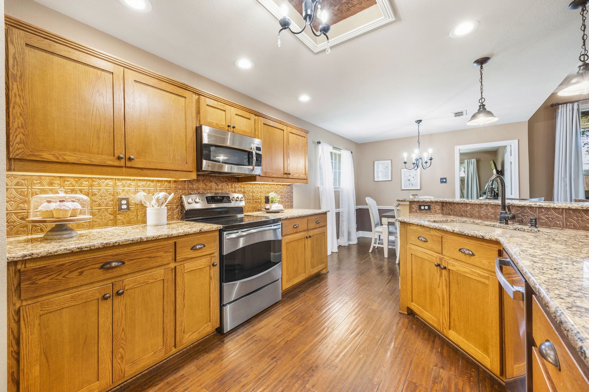 721 Dogwood Lane Waxahachie TX 75165