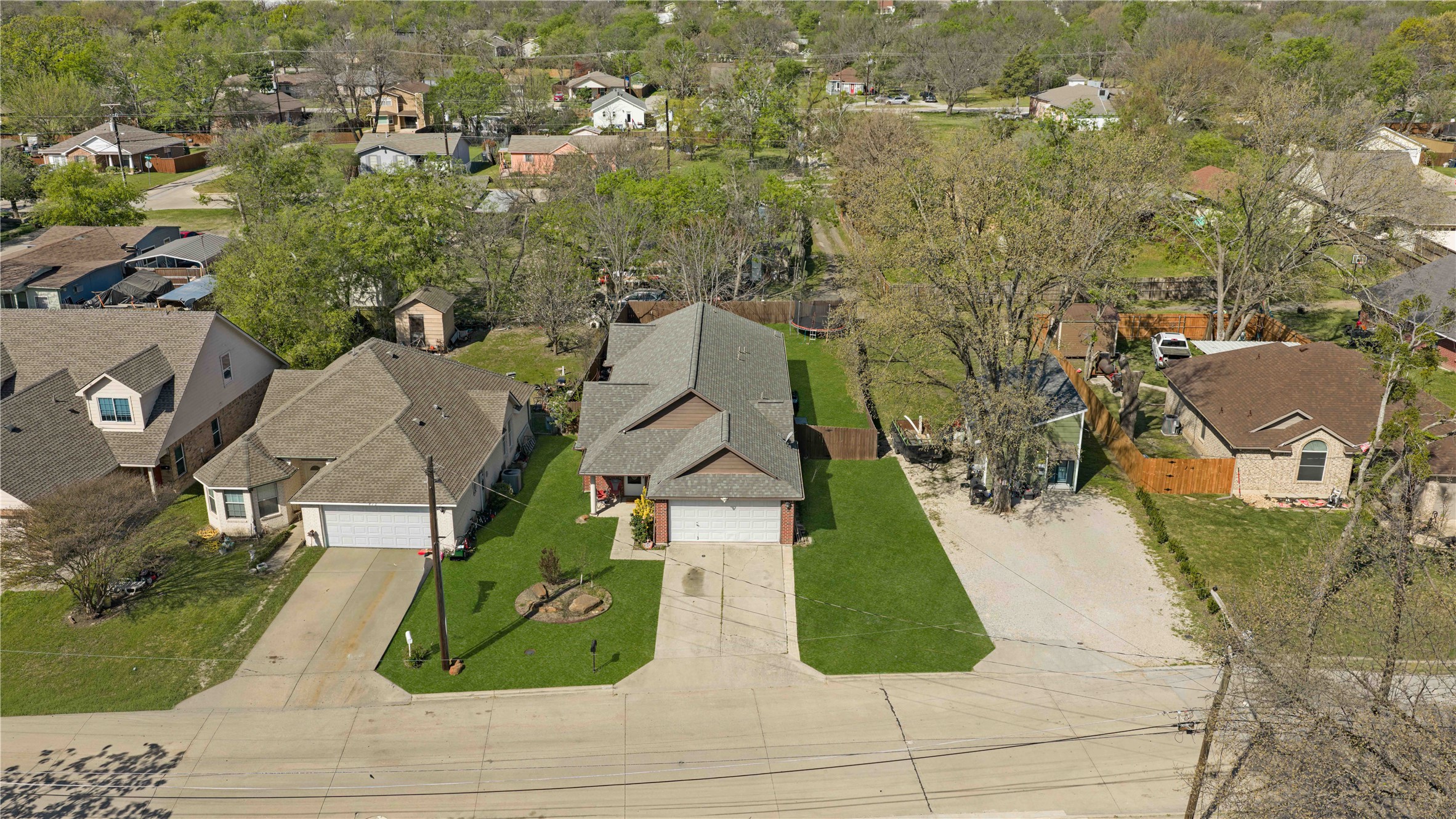 810 Maples Avenue Mckinney TX 75069