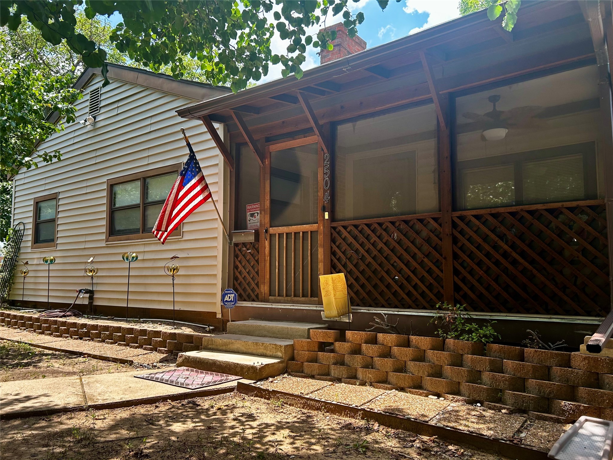 2504 Guilford Road Fort Worth TX 76107