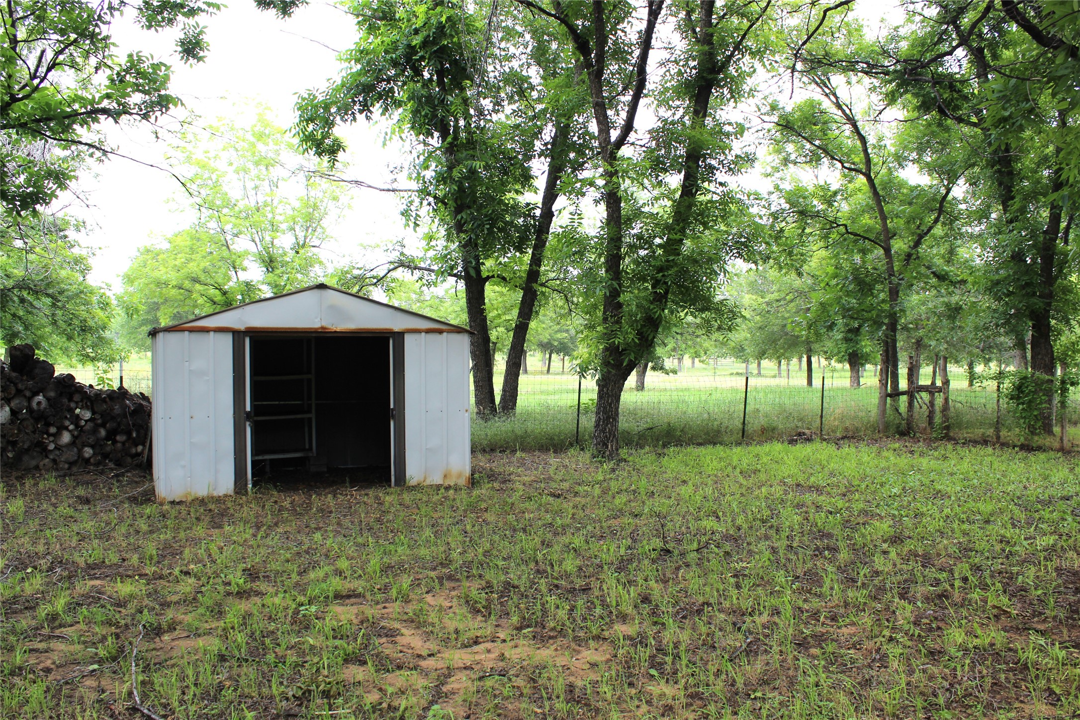 6525 Highway 2318 Comanche TX 76442