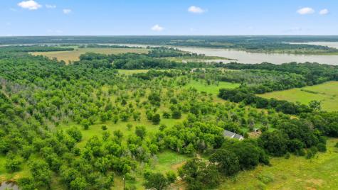 6525 Highway 2318 Comanche TX 76442