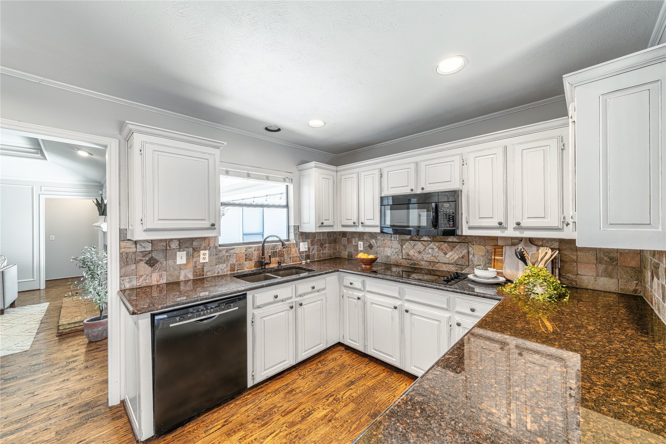 2012 Liverpool Drive Plano TX 75025