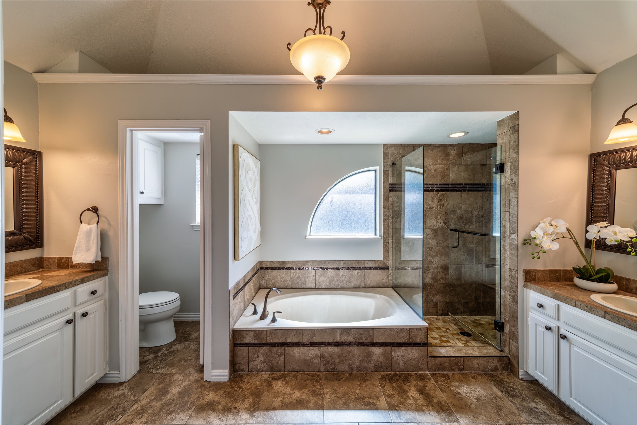 2012 Liverpool Drive Plano TX 75025