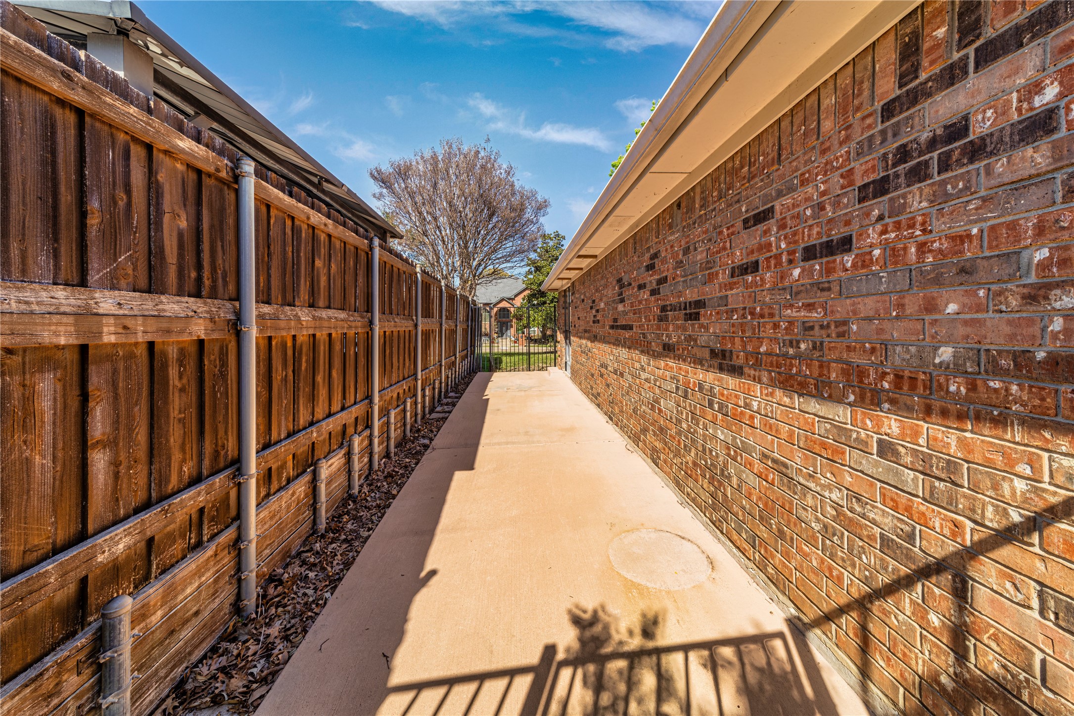 2012 Liverpool Drive Plano TX 75025