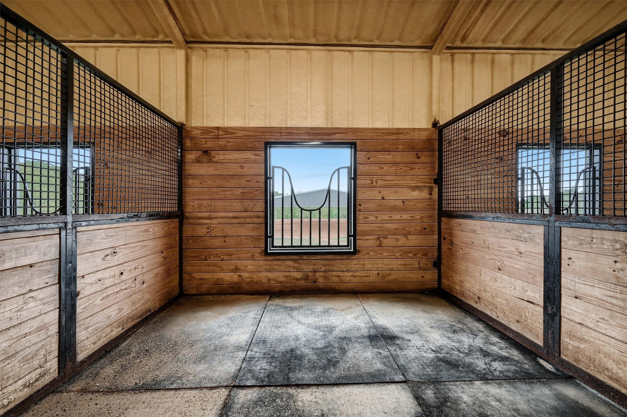 326 Turkey Farm Road Whitesboro TX 76273