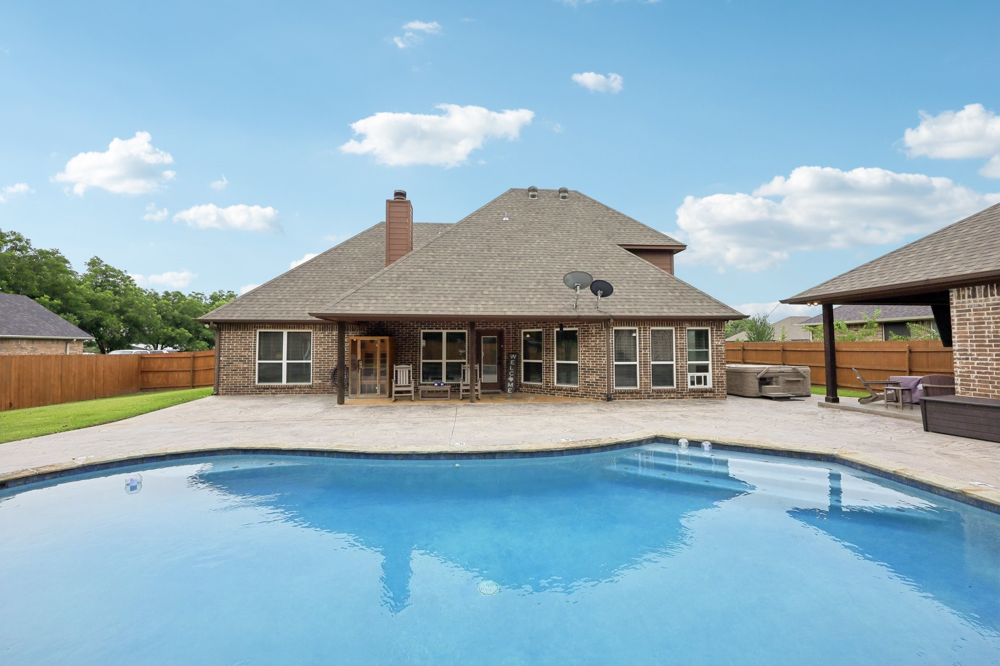 405 Edgewood Terrace Boyd TX 76023