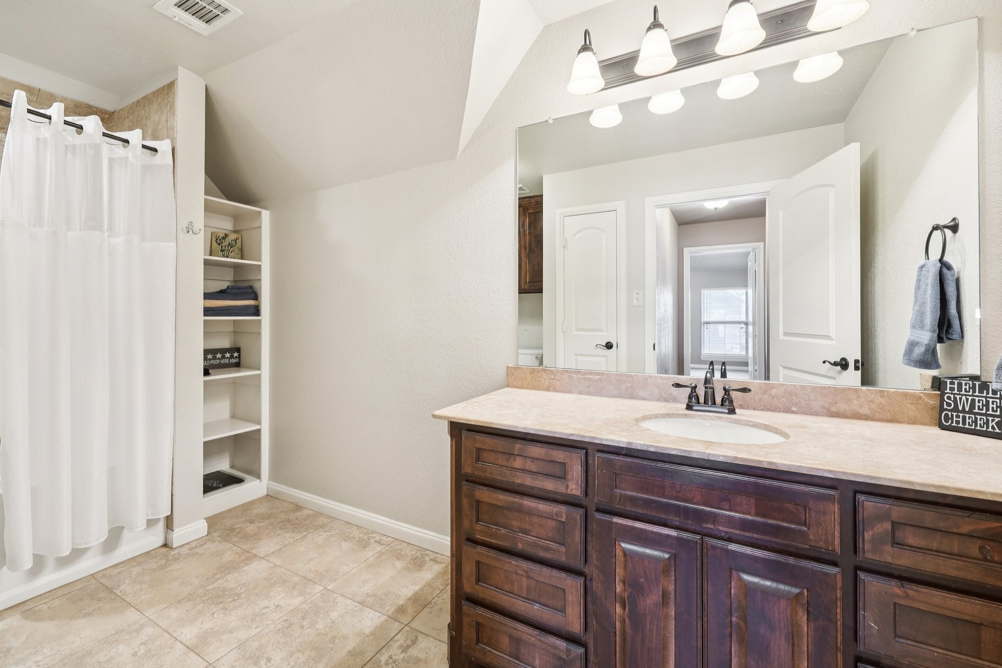 405 Edgewood Terrace Boyd TX 76023