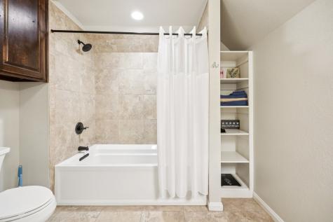 405 Edgewood Terrace Boyd TX 76023