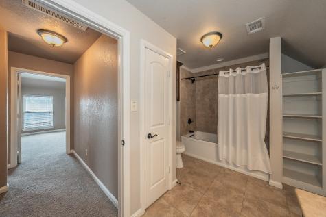 405 Edgewood Terrace Boyd TX 76023