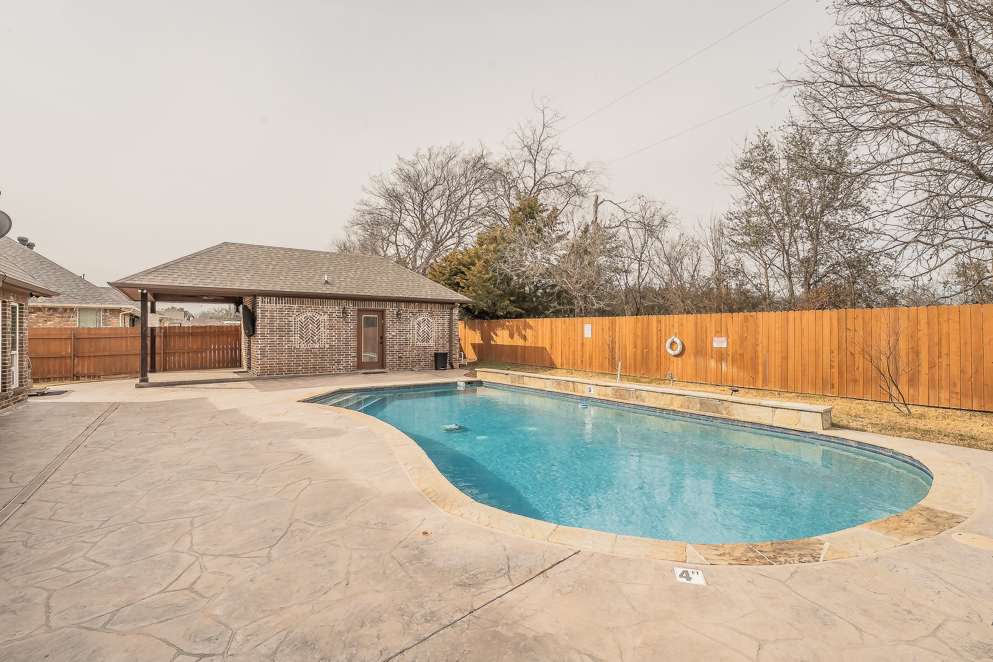 405 Edgewood Terrace Boyd TX 76023