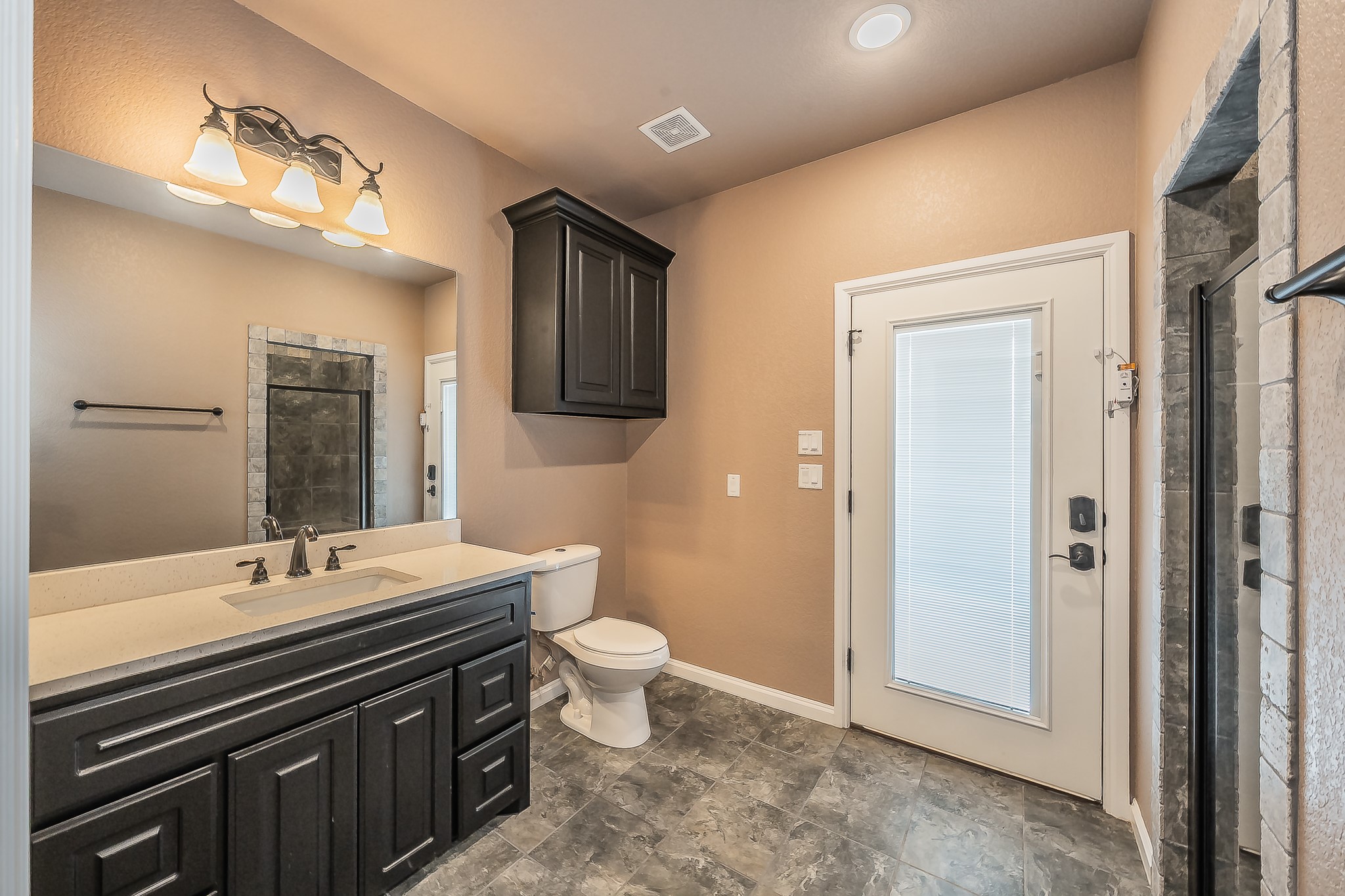 405 Edgewood Terrace Boyd TX 76023