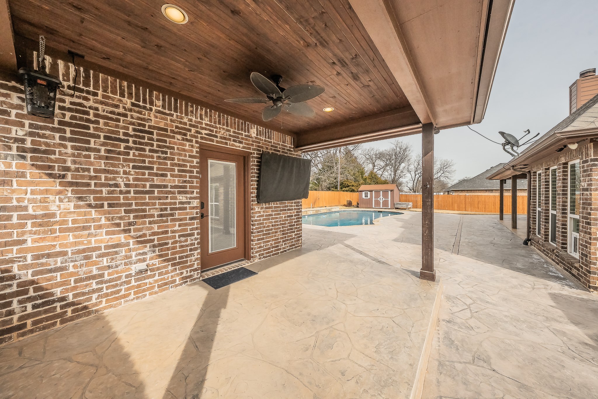 405 Edgewood Terrace Boyd TX 76023