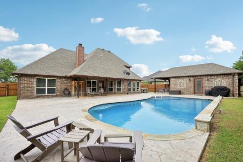 405 Edgewood Terrace Boyd TX 76023