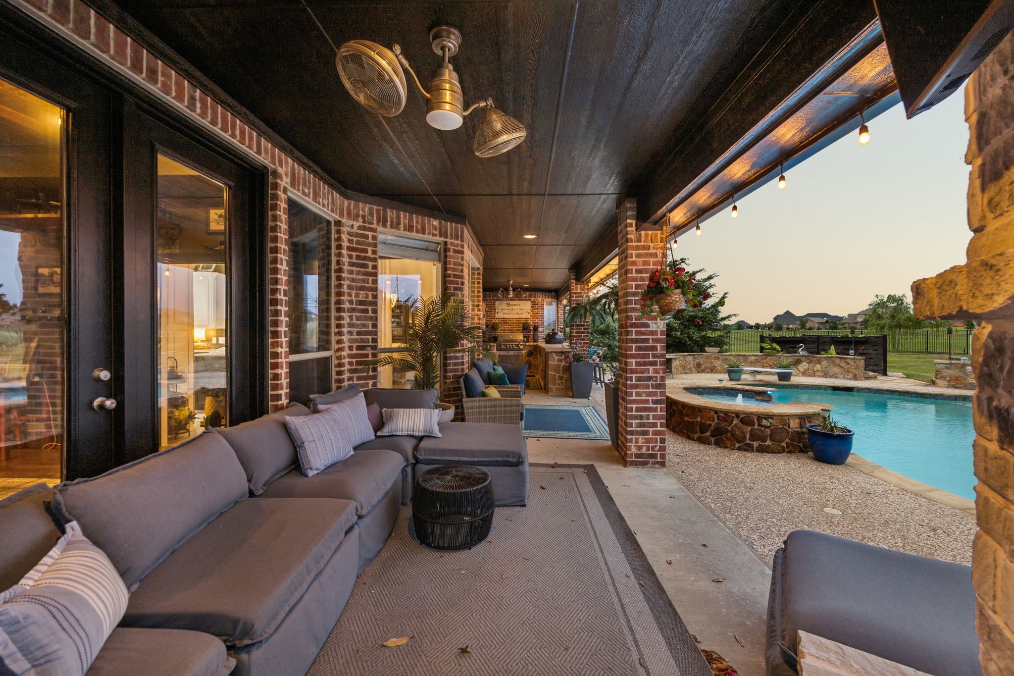 2585 Wincrest Drive Rockwall TX 75032