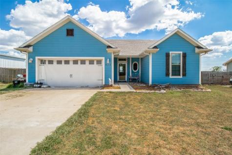 415 W Fannin Street Leonard TX 75452